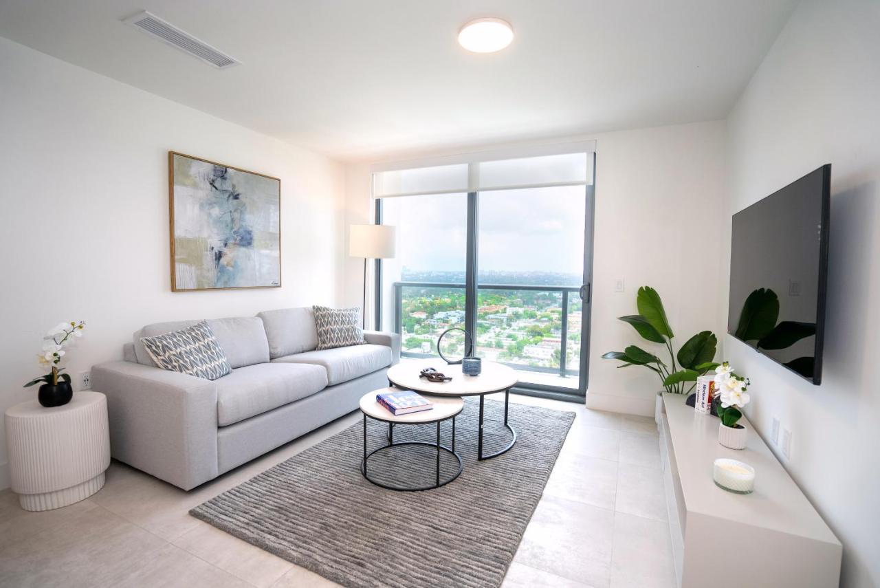 Smart Brickell Hotel Miami Exterior photo
